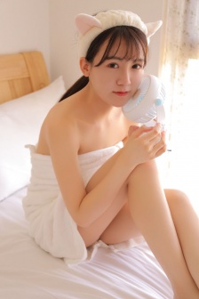 我要吃寡妇两个大乳奶水